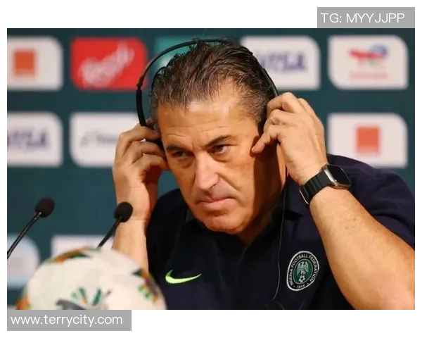 足球明星表情包大集合让你轻松传递情感与热爱足球的激情